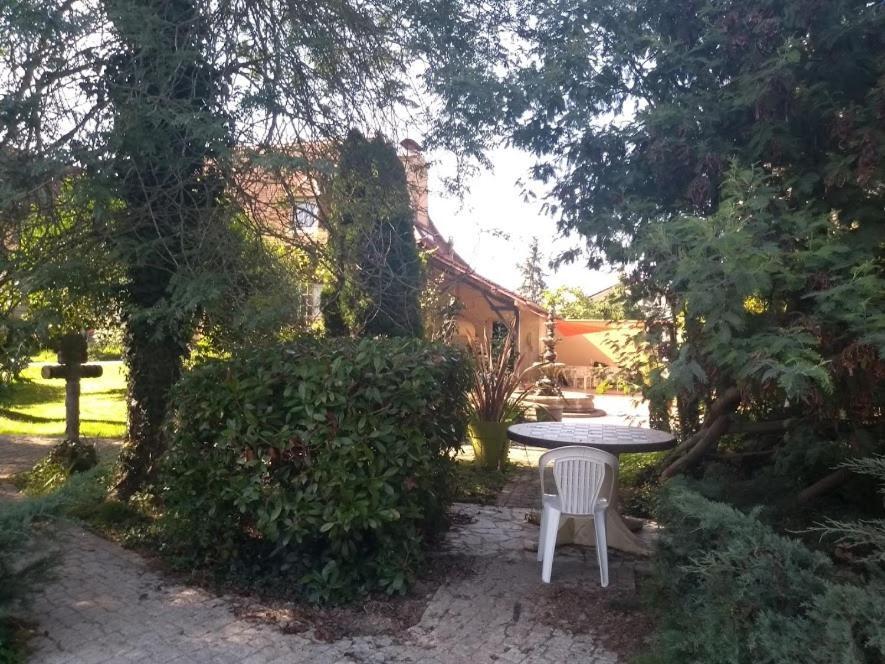 Вилла Domaine Oustau Cassou Chez Yanou Et Yanetto Sevignacq Экстерьер фото
